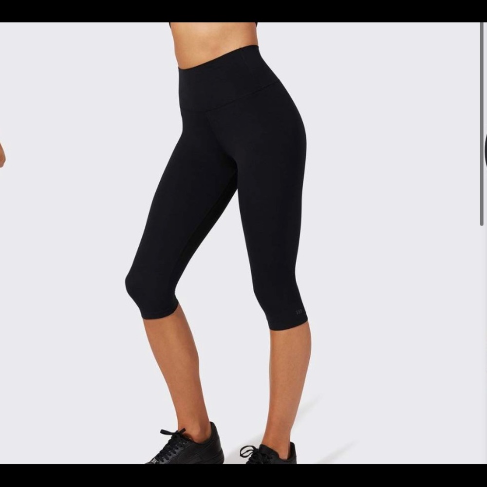 split 59 capri leggings